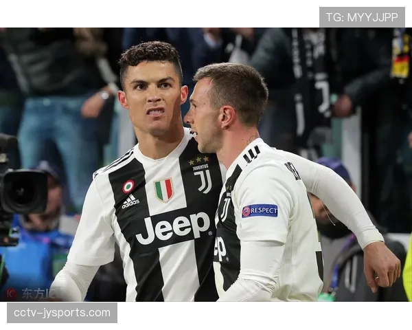 评论：VAR再次成为焦点，里昂进球被吹引主帅强烈不满